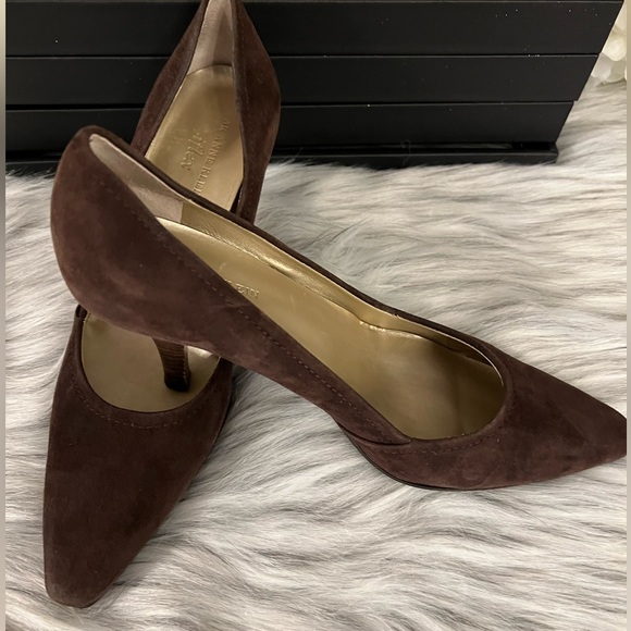 AK ANNE KLEIN IFLEX  👠 Ladies Brown Suede High Heels - Picture 4 of 9